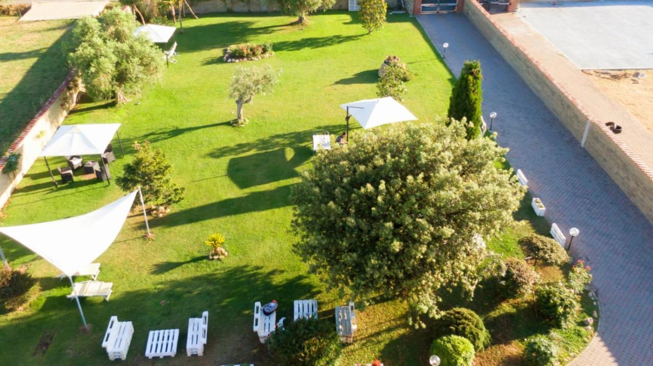 Elegance B&B Ladispoli Buitenkant foto